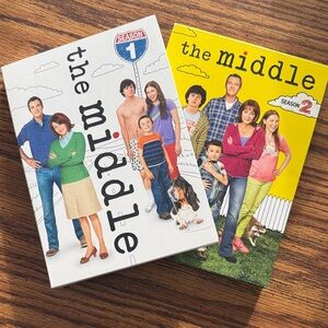 The Middle Season 1 & 2 DVD Set